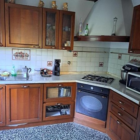 The Giaggiolo'S House Apartment Serra Ricco Exterior photo
